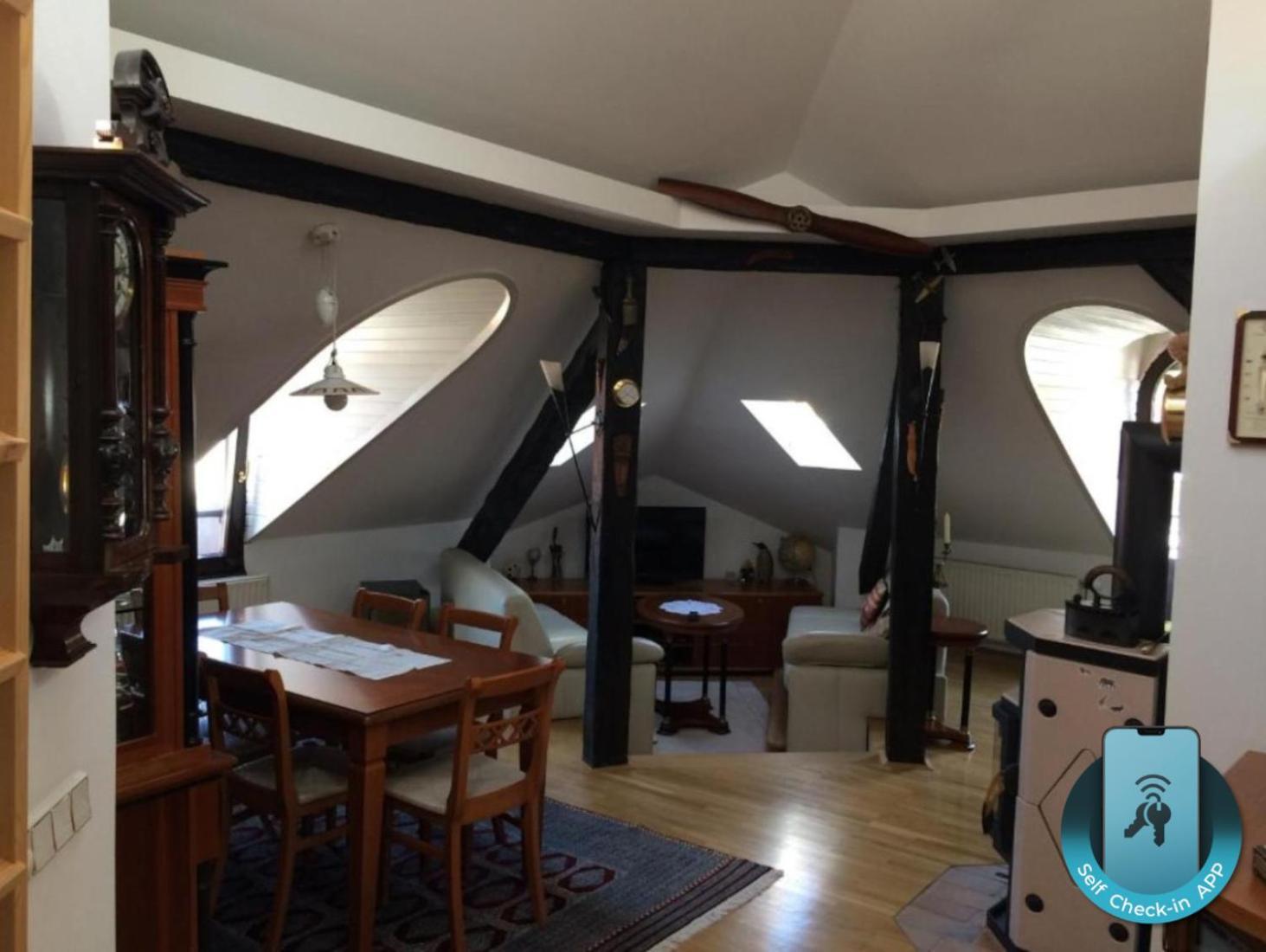 Apartment Loft Любляна Екстериор снимка